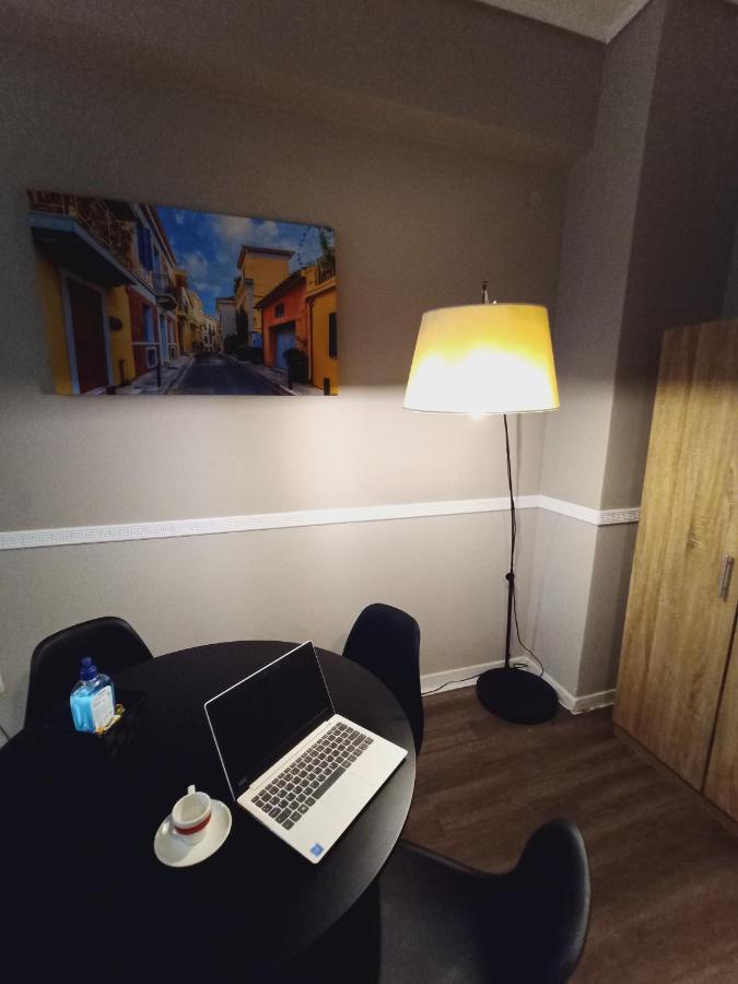 Ermou & Athinas Suites In Monastiraki Athènes Extérieur photo